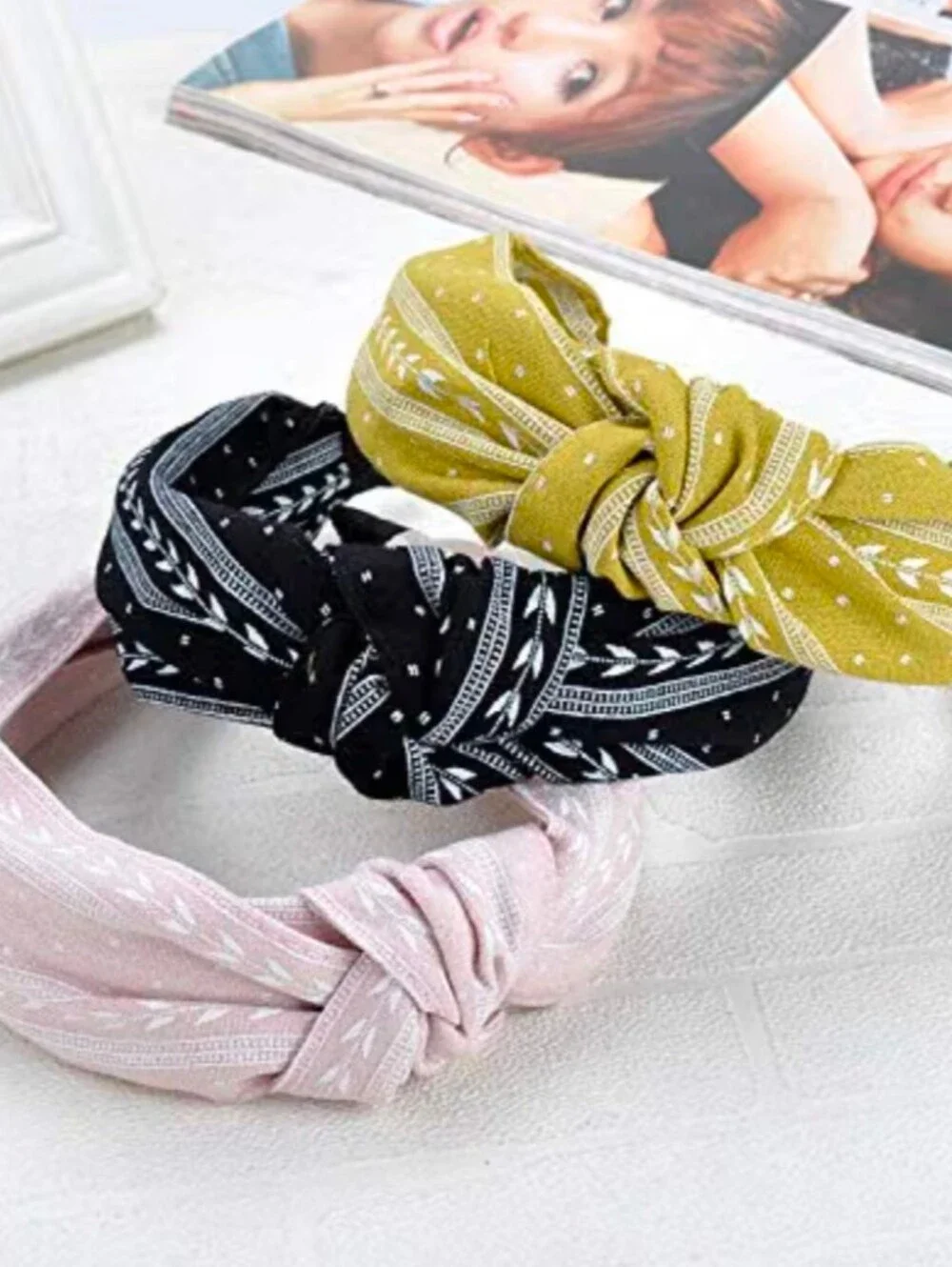 Women's Knotted Fabric Headband - Pink, Black, Olive